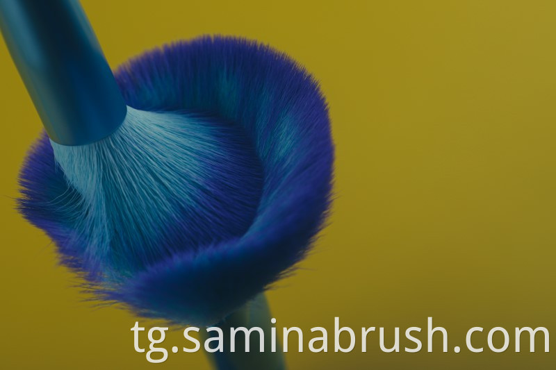 Makeup Brush 2030 Details